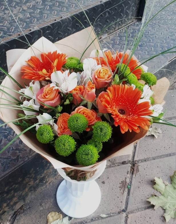 Букет цветов из: Герберы, Хризантемы, Альстромерии и Розы в Романовке
