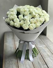 Букет 35 Белых роз в Романовке