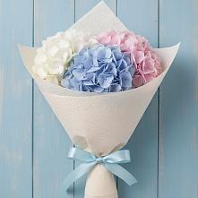 Букет цветов из:  Гортензия в Романовке