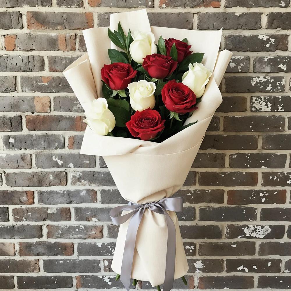 Букет цветов из: Розы в Романовке