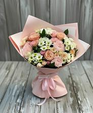 Букет цветов из:  Гвоздики, Розы и Хризантемы в Романовке