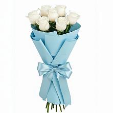 Букет 7 белых роз Проуд в Романовке