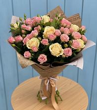 Букет цветов из:  Розы в Романовке
