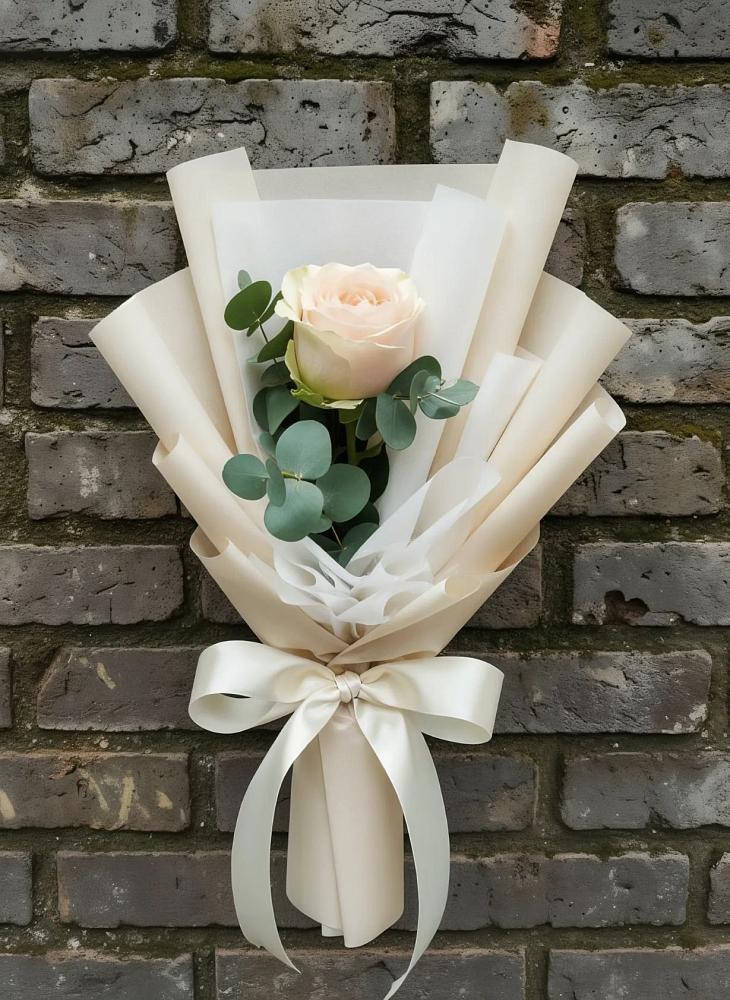 Букет цветов из: Розы в Романовке