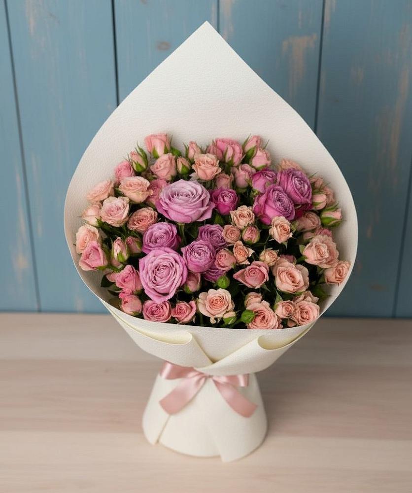 Букет цветов из: Розы в Романовке