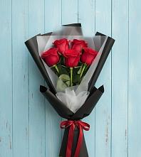Букет цветов из:  Розы в Романовке