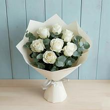 Букет Белые розы в Эвкалипте в Романовке