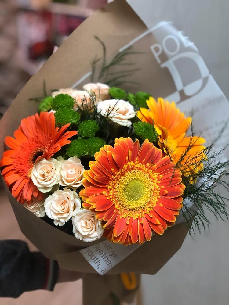 Букет цветов из: Герберы, Хризантемы и Розы в Романовке