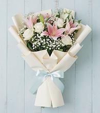 Букет цветов из:  Лилии в Романовке